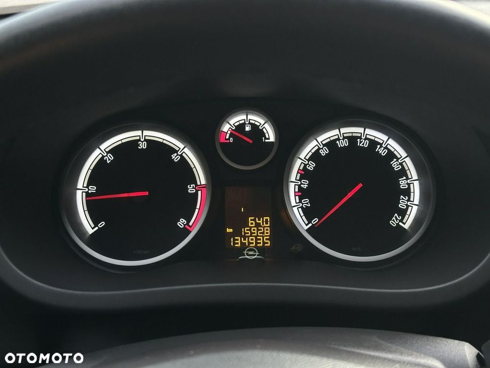 Opel Corsa - 19