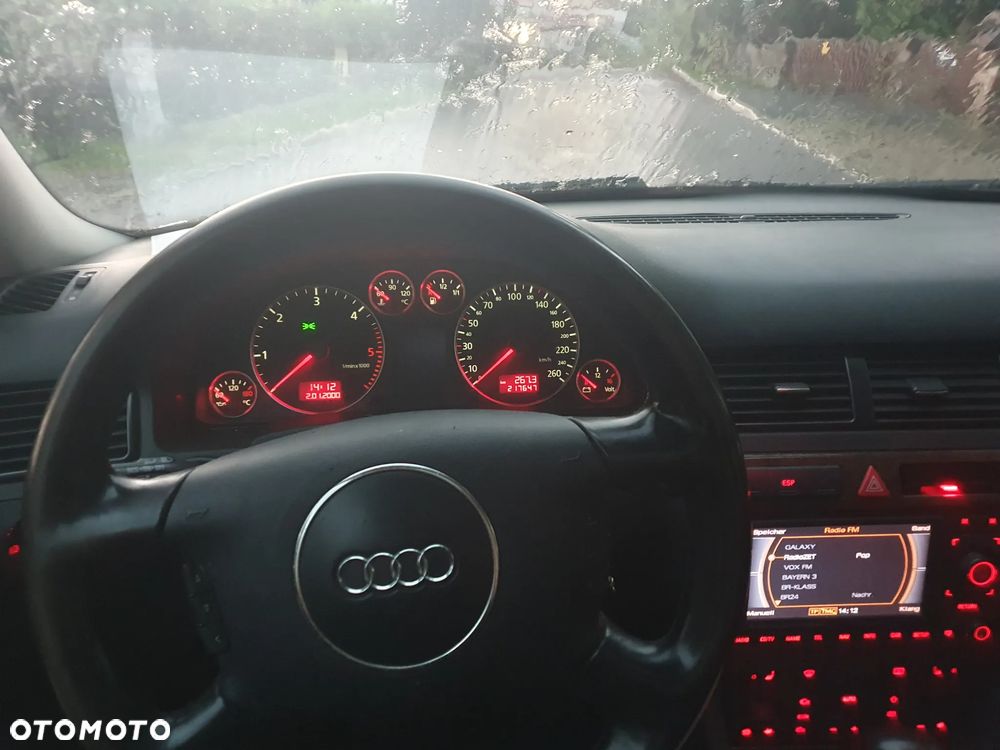 Audi A6 Avant 2.5 TDI - 8