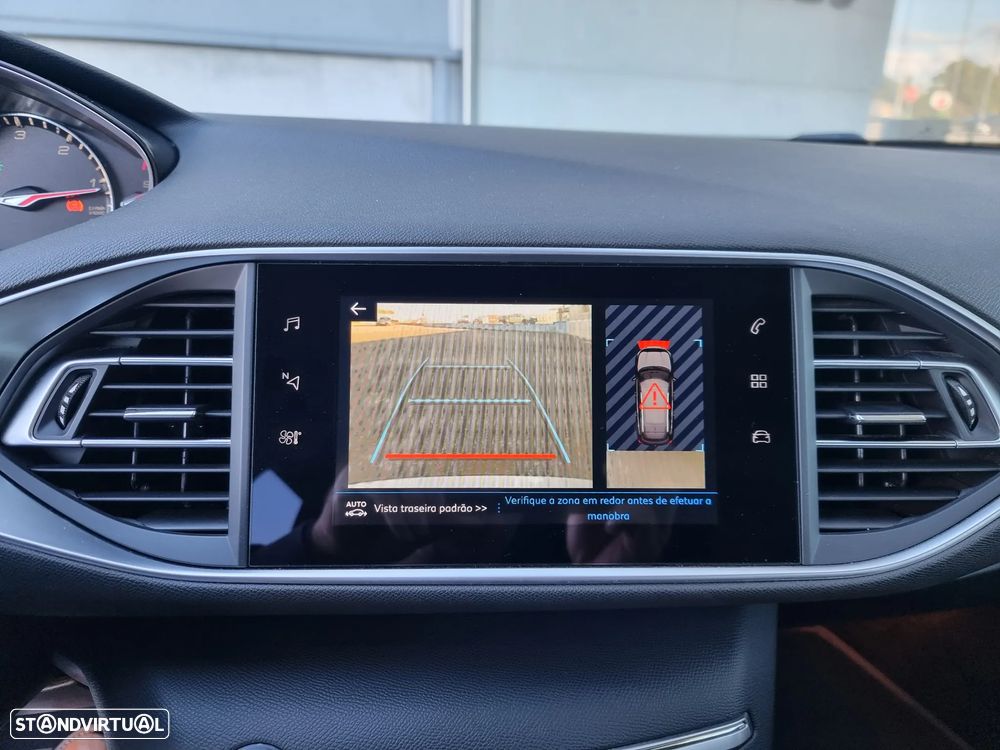 Peugeot 308 SW 1.5 BlueHDi GT EAT8 - 20