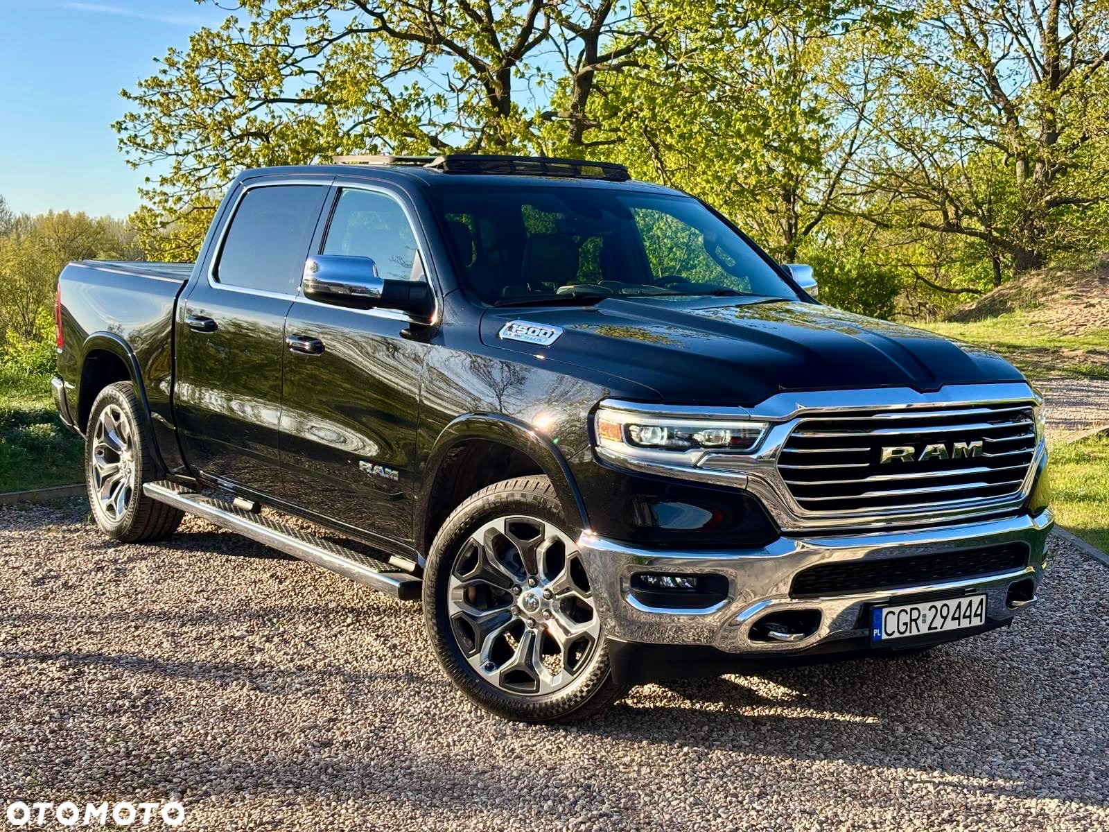 RAM 1500 Crew Cab Longhorn - 2
