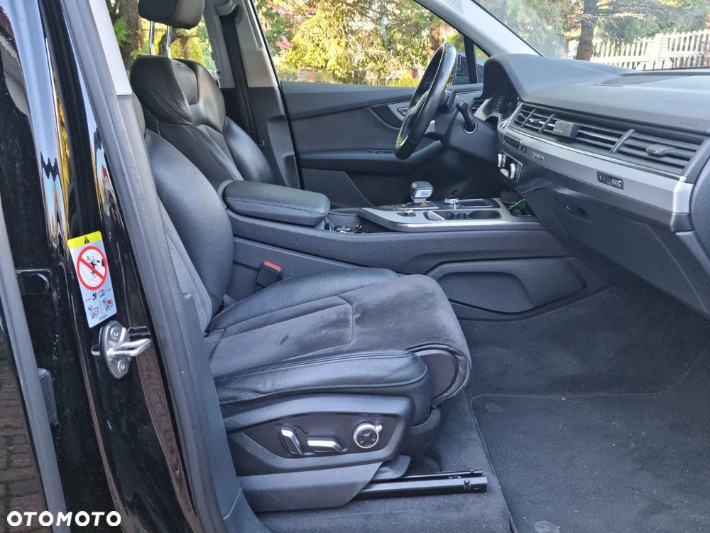 Audi Q7 - 4