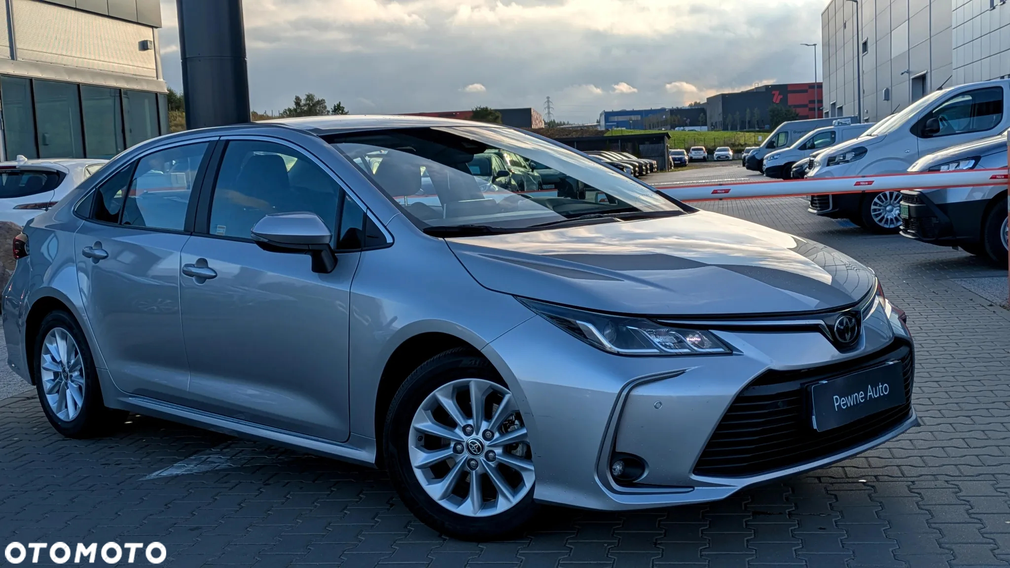 Toyota Corolla 1.5 Comfort - 4