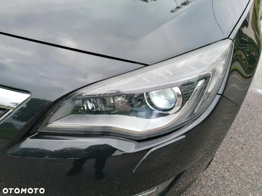 Opel Astra 1.4 Turbo Innovation - 11