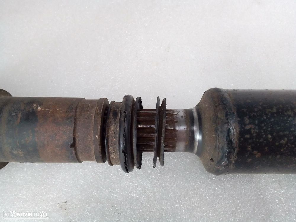 TRANSMISSÃO CENTRAL FRONTAL SUZUKI SAMURAI TODO TERRENO, FECHADA 1998 - - 7