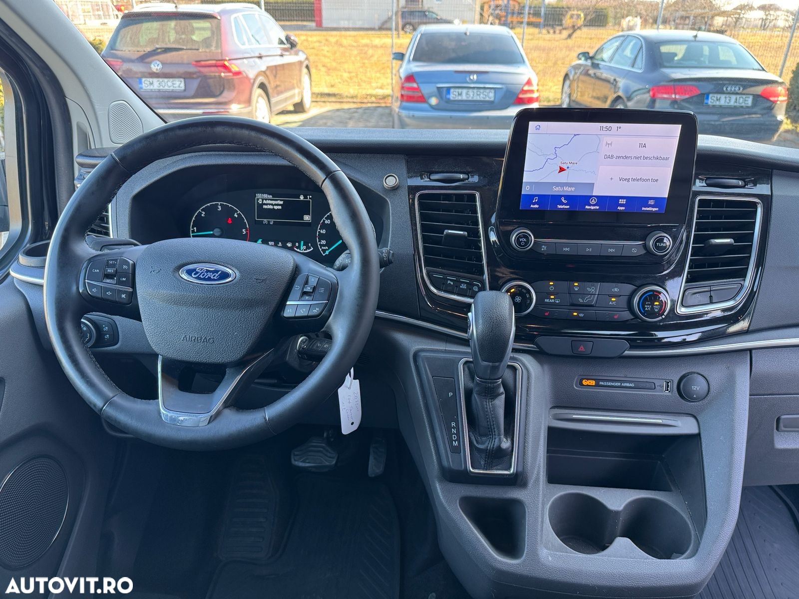 Ford Tourneo Custom Bus 320 2.0 EcoBlue 170 CP L2H1 Titanium X Aut. - 22