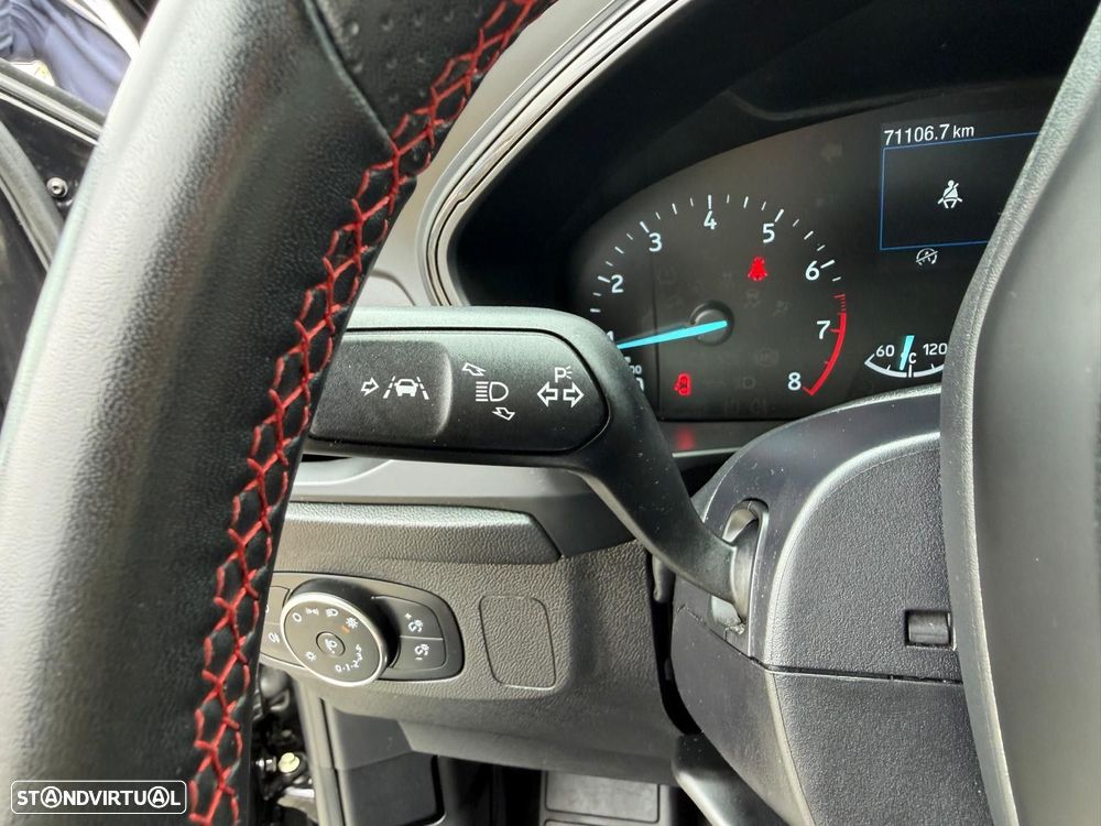 Ford Focus SW 1.0 EcoBoost MHEV ST-Line - 20