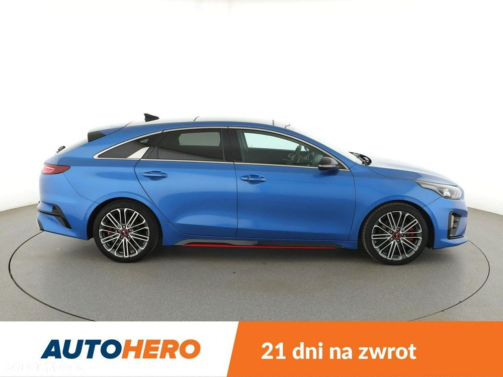 Kia ProCeed 1.6 T-GDI GT DCT - 9