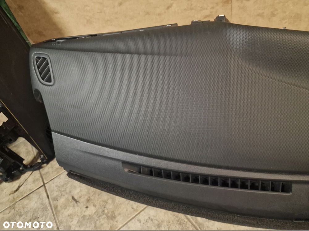 konsola airbag pasy komplet opel corsa f 2022 rok demontaż - 2