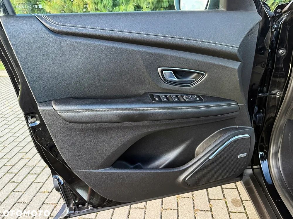 Renault Grand Scenic dCi 130 FAP Start & Stop Bose Edition - 29