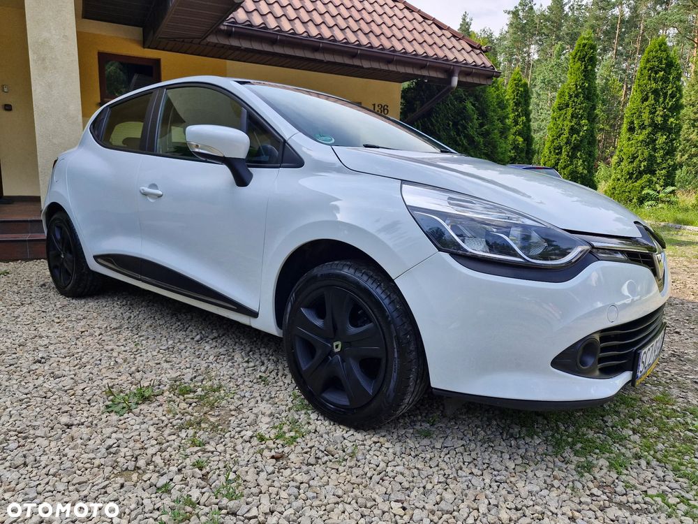 Renault Clio 1.2 16V 75 LIMITED - 15