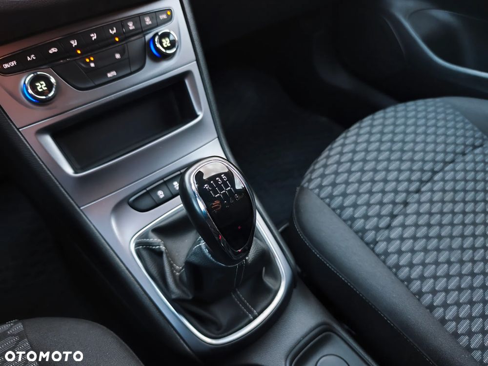 Opel Astra V 1.5 CDTI Edition S&S - 8