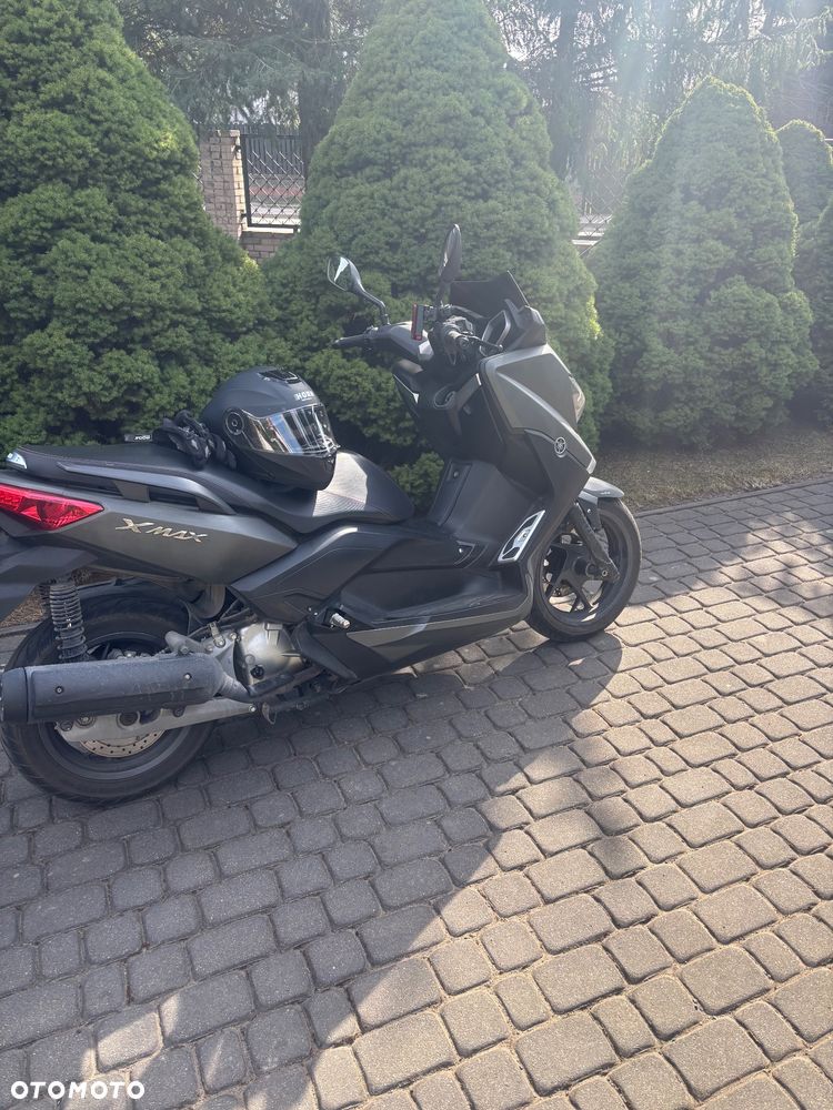 Yamaha X-max - 4