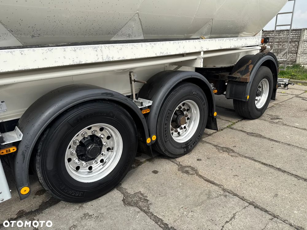 Feldbinder BPW 3 OSIE 7400kg Beczka do paszy Silos Paszowóz - 2