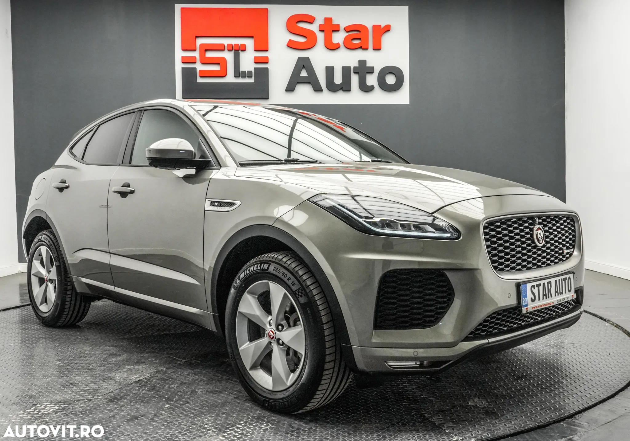 Jaguar E-Pace D240 AWD R-Dynamic S - 3