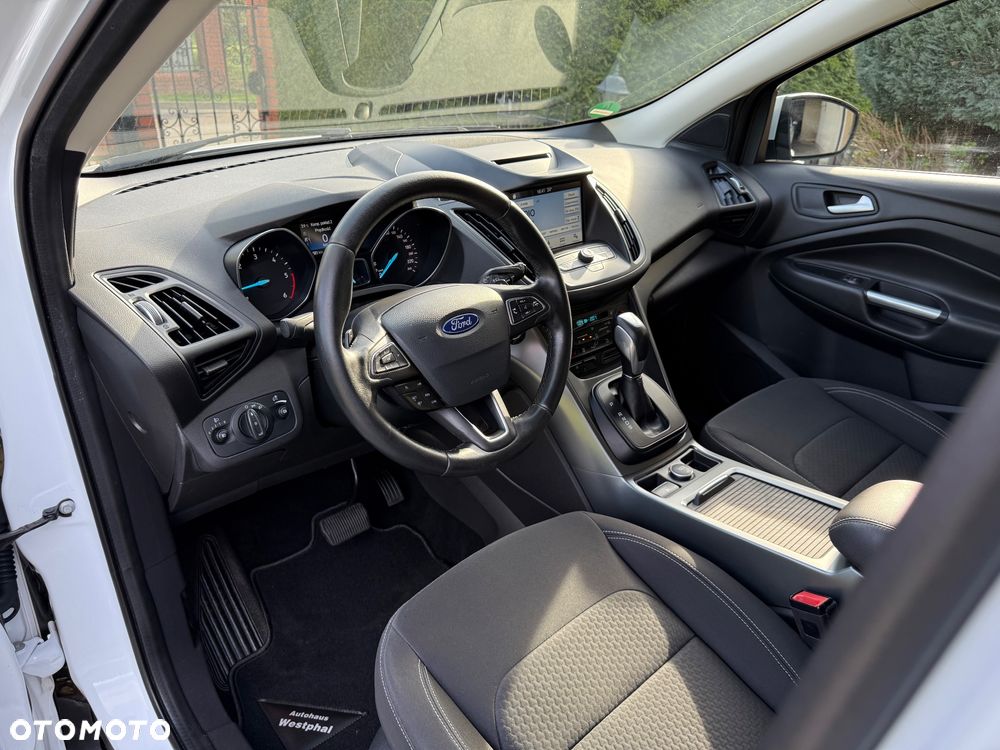 Ford Kuga 2.0 TDCi 4x4 Titanium - 17