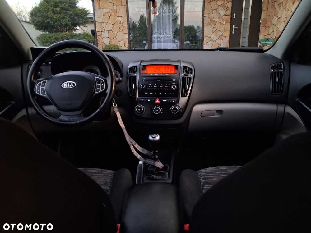 Kia Ceed - 2