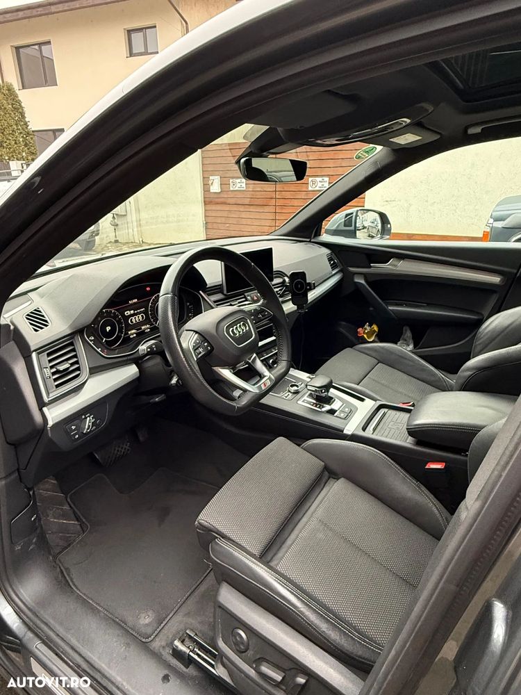 Audi Q5 55 TFSIe quattro S tronic S line - 8