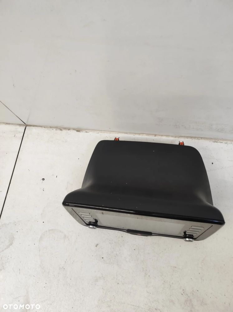 Radio nawigacja Toyota Yaris IV 4 - 4
