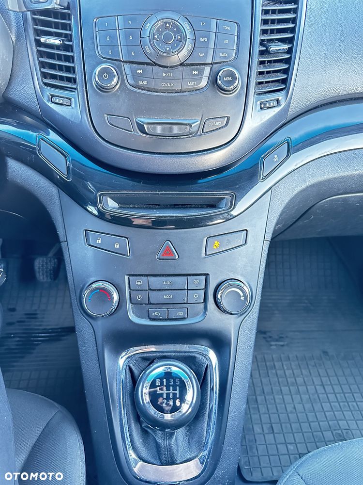 Chevrolet Orlando - 12