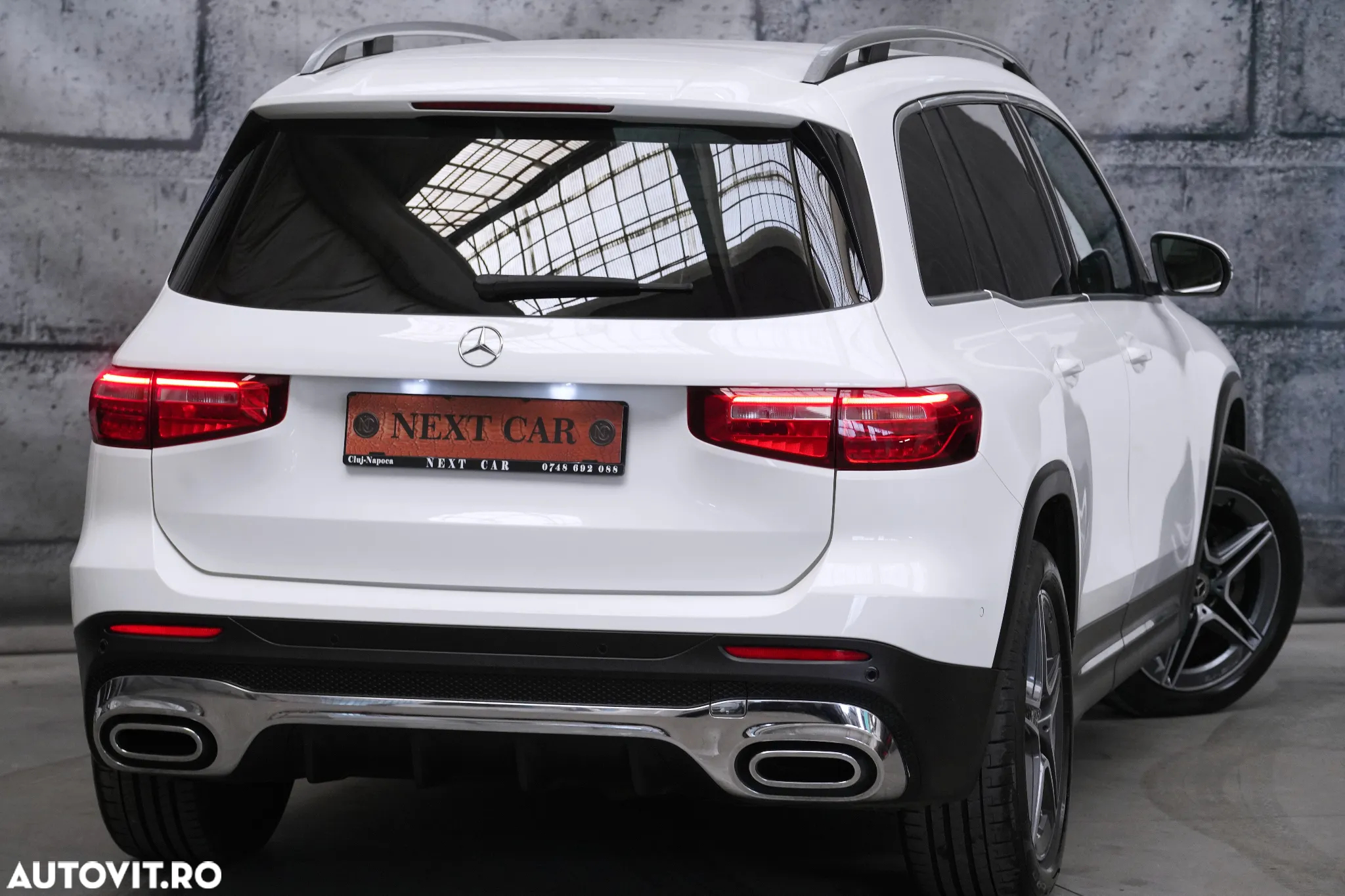 Mercedes-Benz GLB 200 d 8G-DCT AMG Line - 3