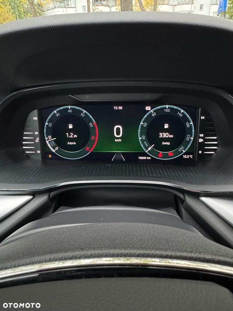 Skoda Octavia 2.0 TSI 4x4 Style DSG - 8