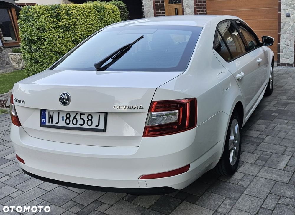 Skoda Octavia 1.6 TDI Ambition - 2