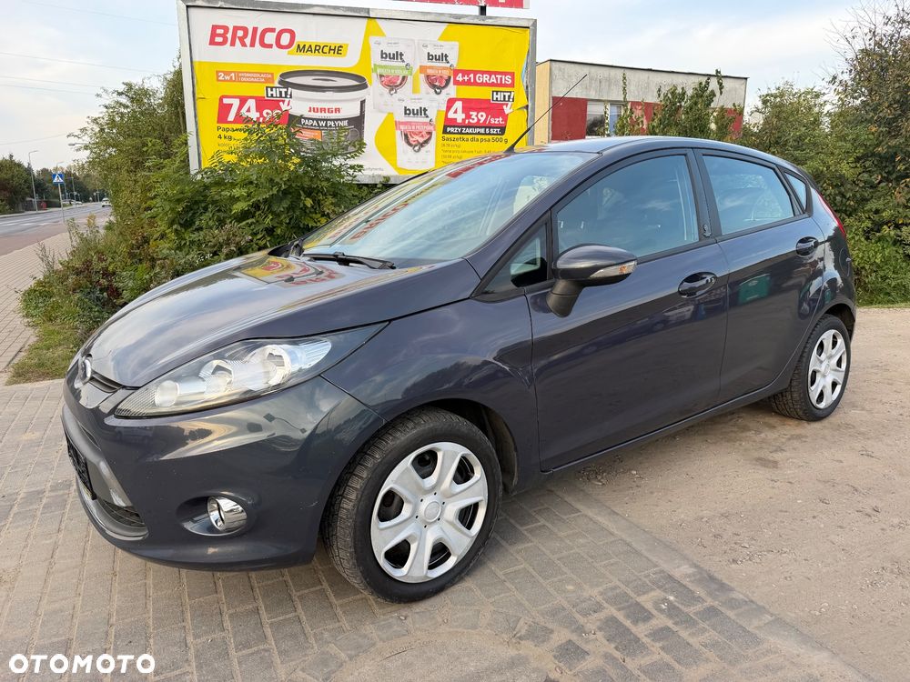 Ford Fiesta - 2