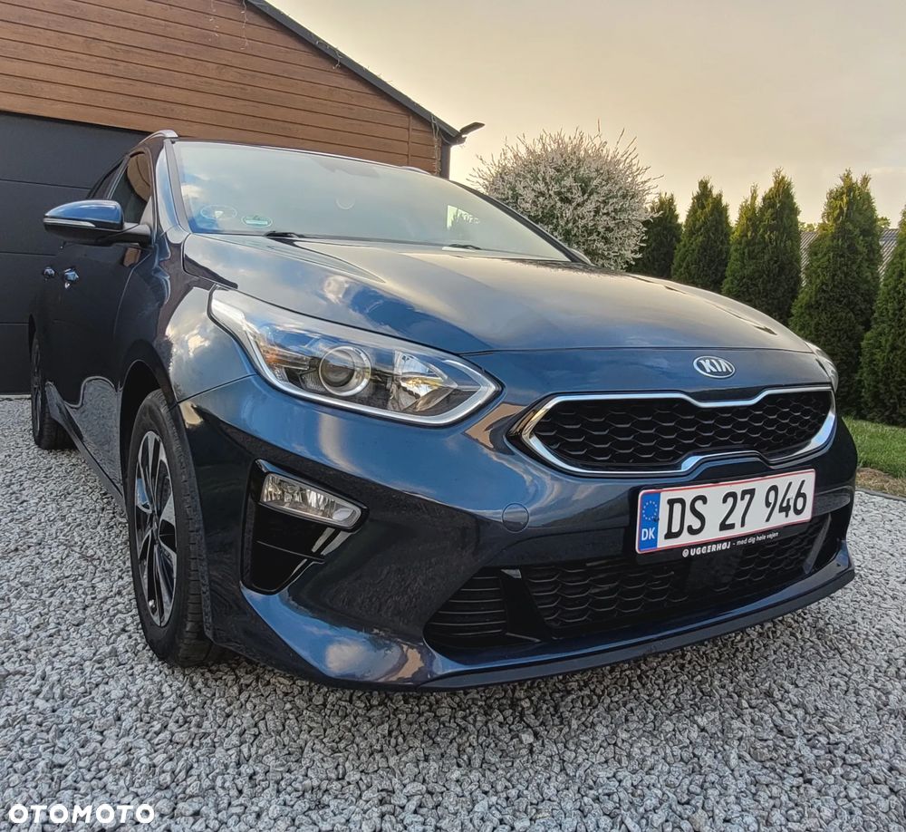 Kia Ceed - 4