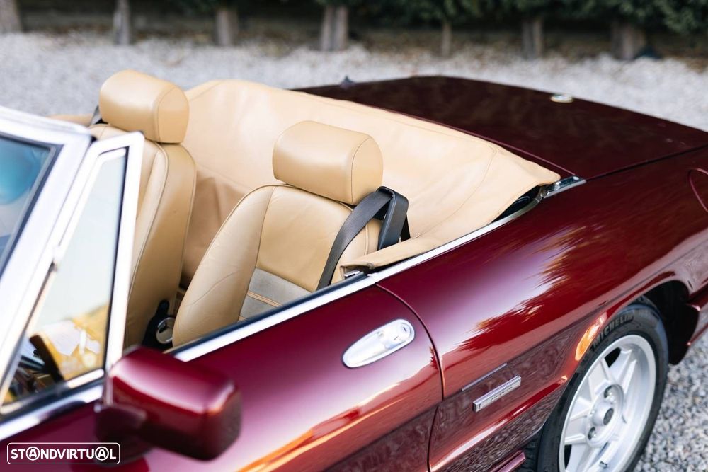 Alfa Romeo Spider 2.0 - 55
