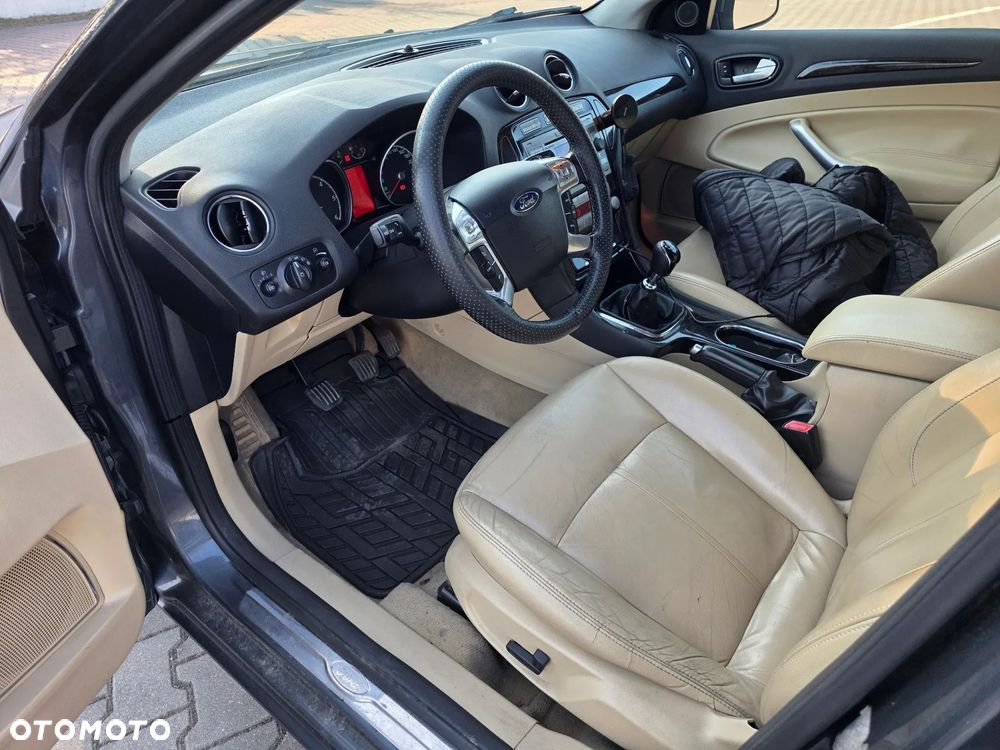 Ford Mondeo 1.8 TDCi Ghia X - 21