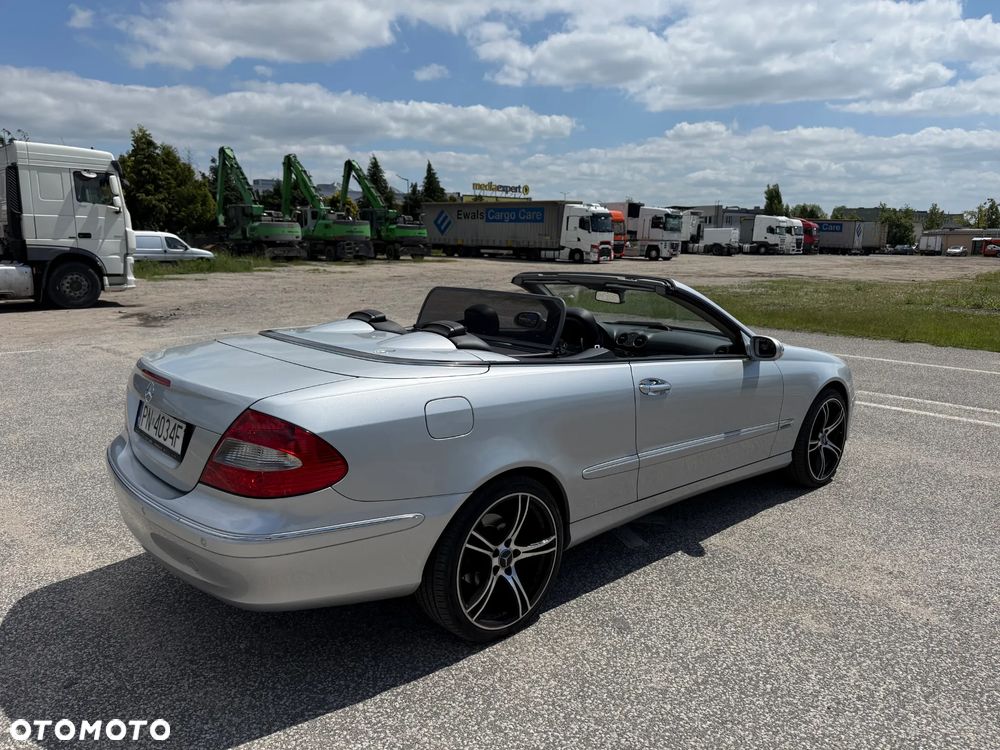 Mercedes-Benz CLK 320 CDI 7G-TRONIC Elegance - 7