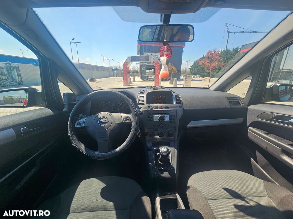 Opel Zafira 1.9 CDTI - 6