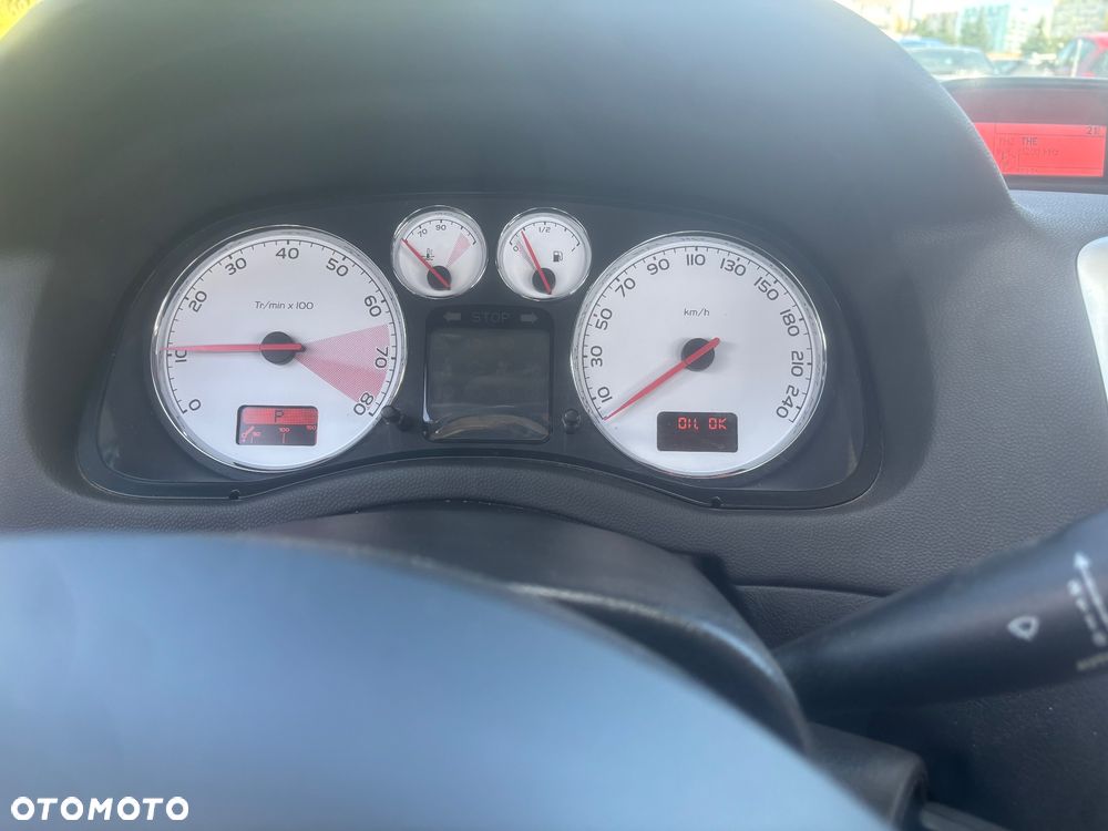 Peugeot 307 CC 140 Automatik Tendance - 3
