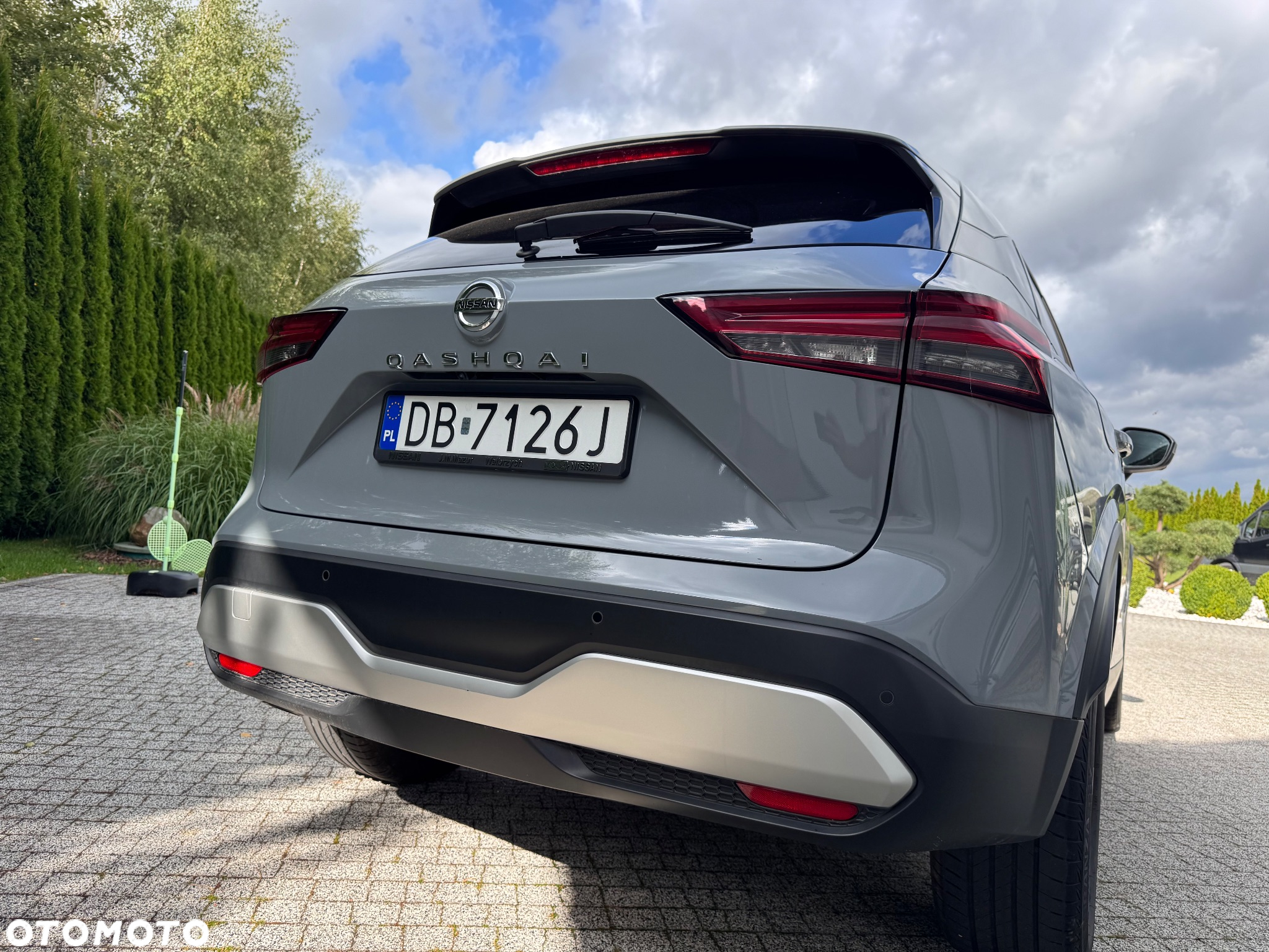 Nissan Qashqai 1.3 DIG-T N-Connecta - 14