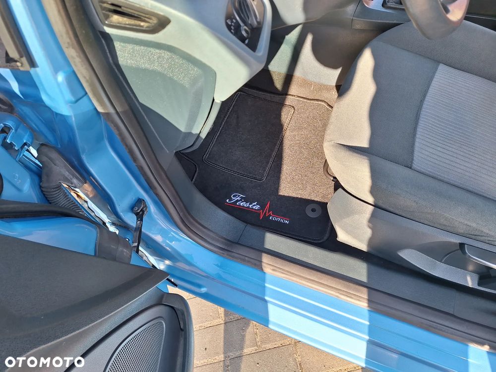Ford Fiesta 1.25 Titanium - 22