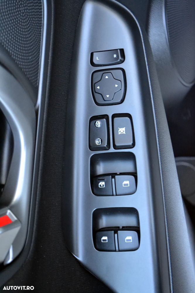 Hyundai KONA 1.6 CRDi 48V-Hybrid Select - 16