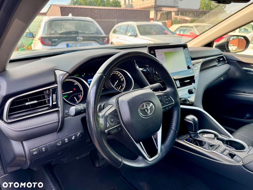 Toyota Camry 2.5 Hybrid Executive CVT - 12