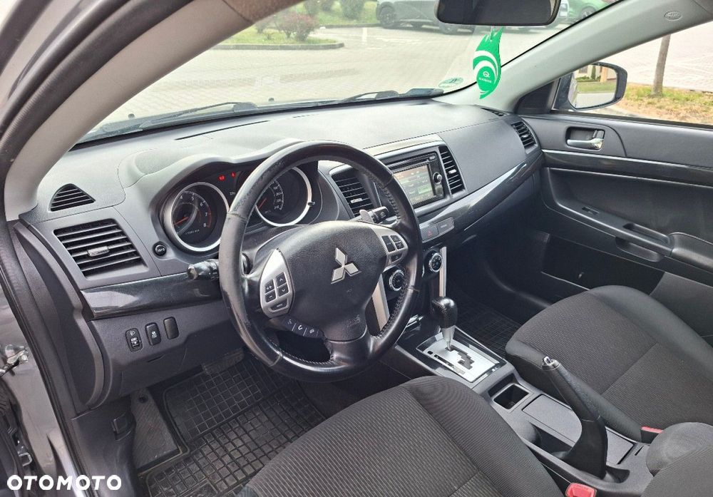 Mitsubishi Lancer - 20