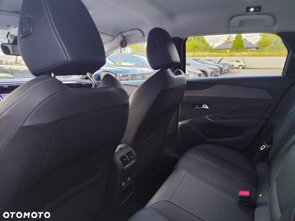 Peugeot 308 - 11