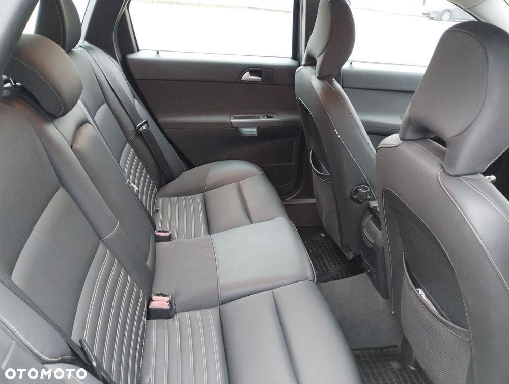 Volvo V50 1.6D DPF DRIVe - 11