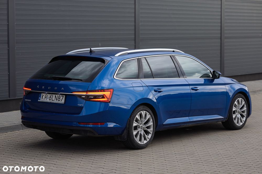 Skoda Superb 2.0 TDI SCR Style DSG - 8