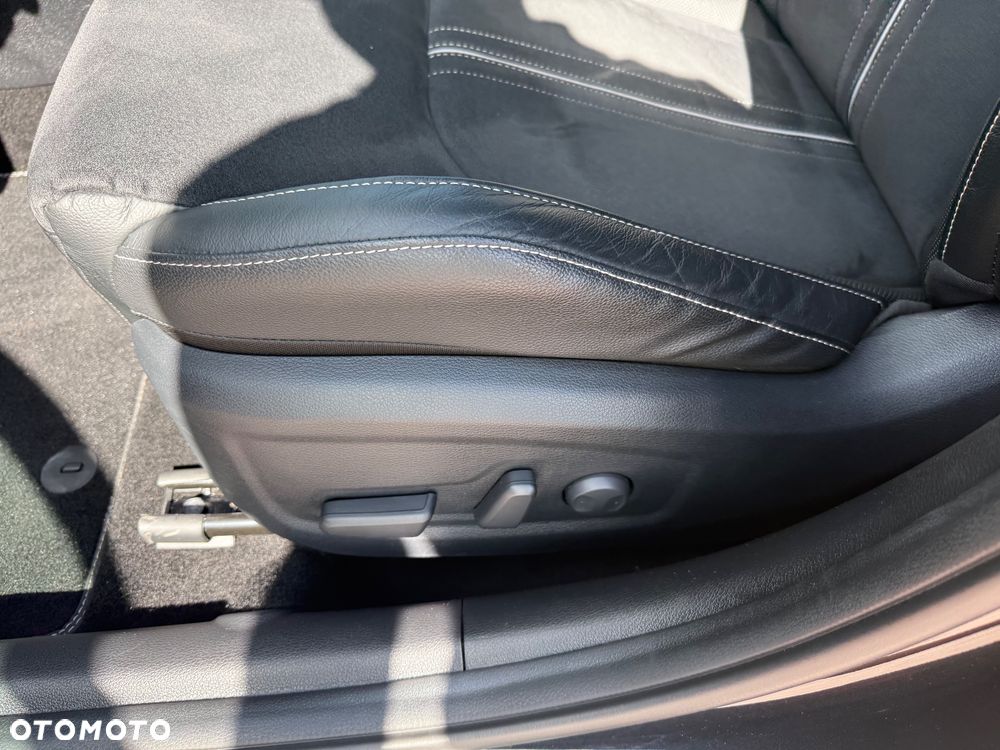 Kia Ceed 1.5 T-GDI DCT7 OPF GT Line - 14