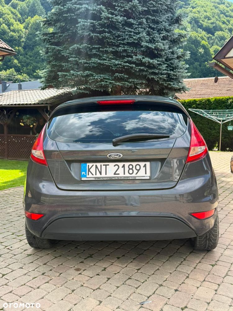 Ford Fiesta - 4