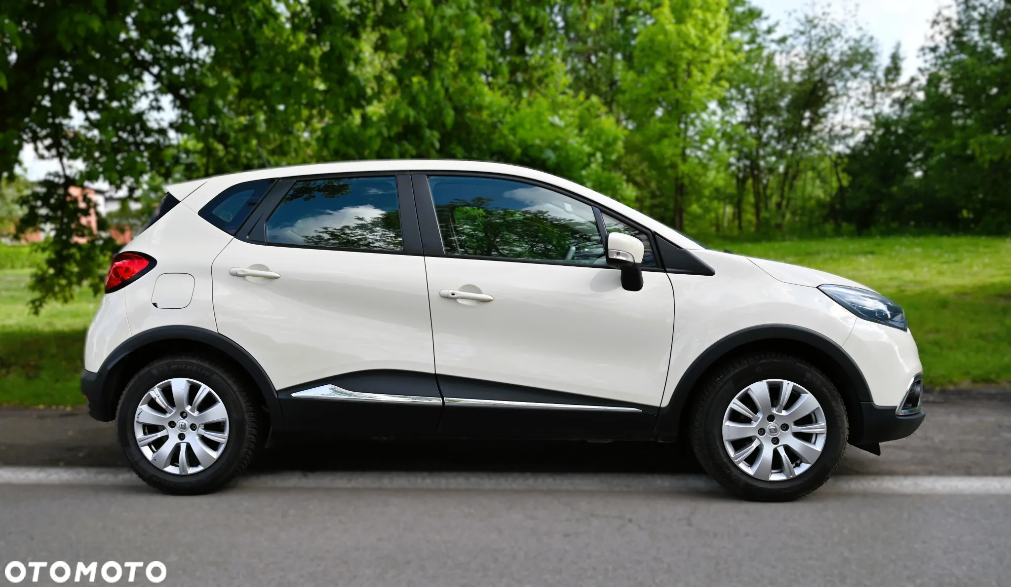 Renault Captur - 18