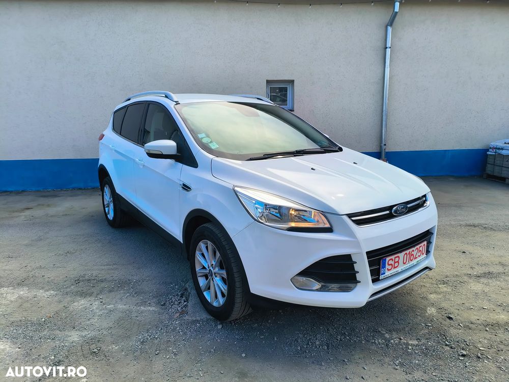 Ford Kuga 2.0 TDCi 4x2 Trend - 2