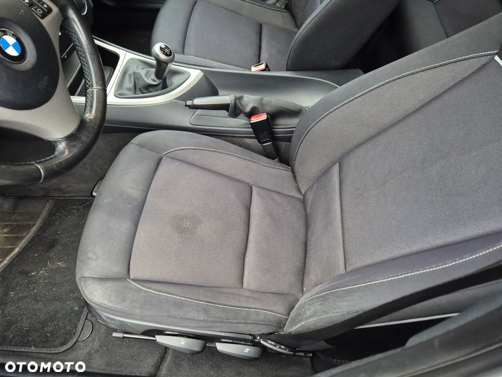 BMW Seria 1 118d - 16