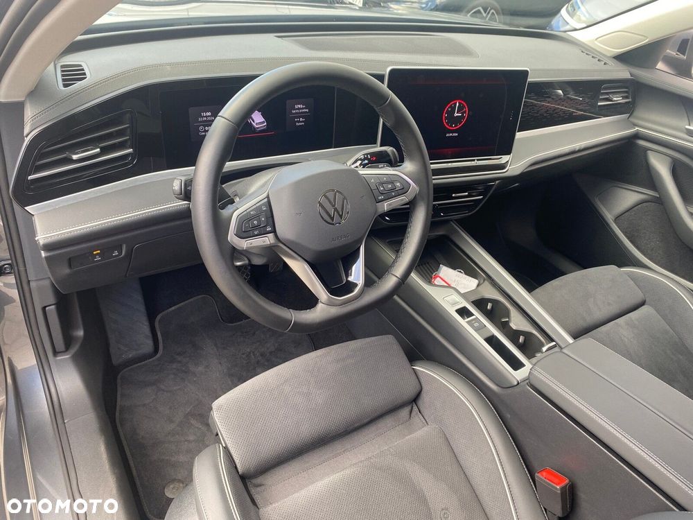 Volkswagen Passat Variant - 11