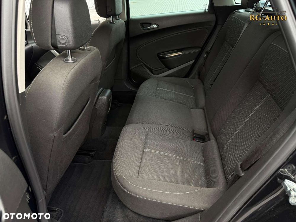 Opel Astra - 24