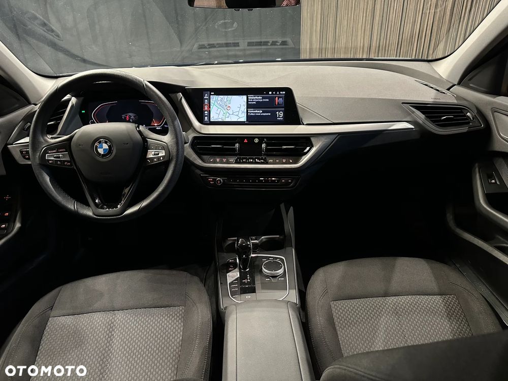BMW Seria 1 118i Advantage - 13