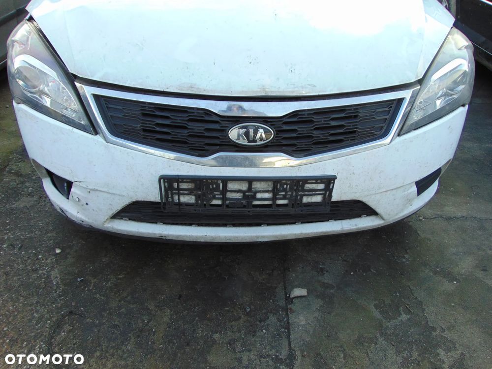 ATRAPA GRILL KIA CEED I LIFT - 1